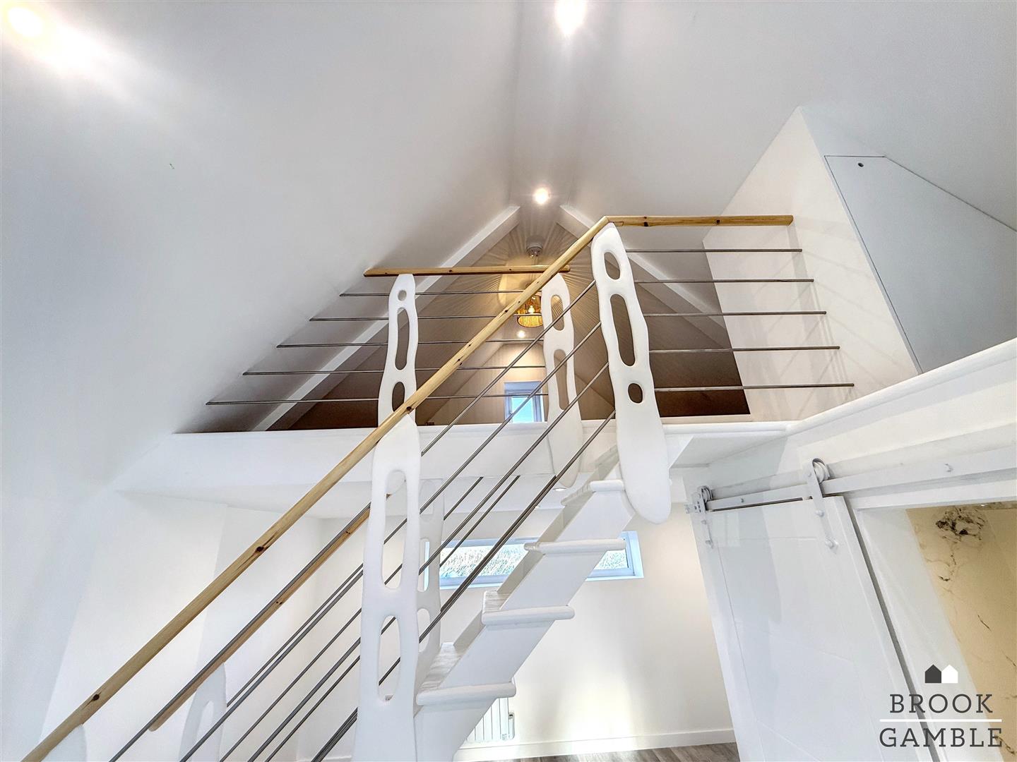 1 Bedroom Apartment. 400 Coast Road in Pevensey,  10